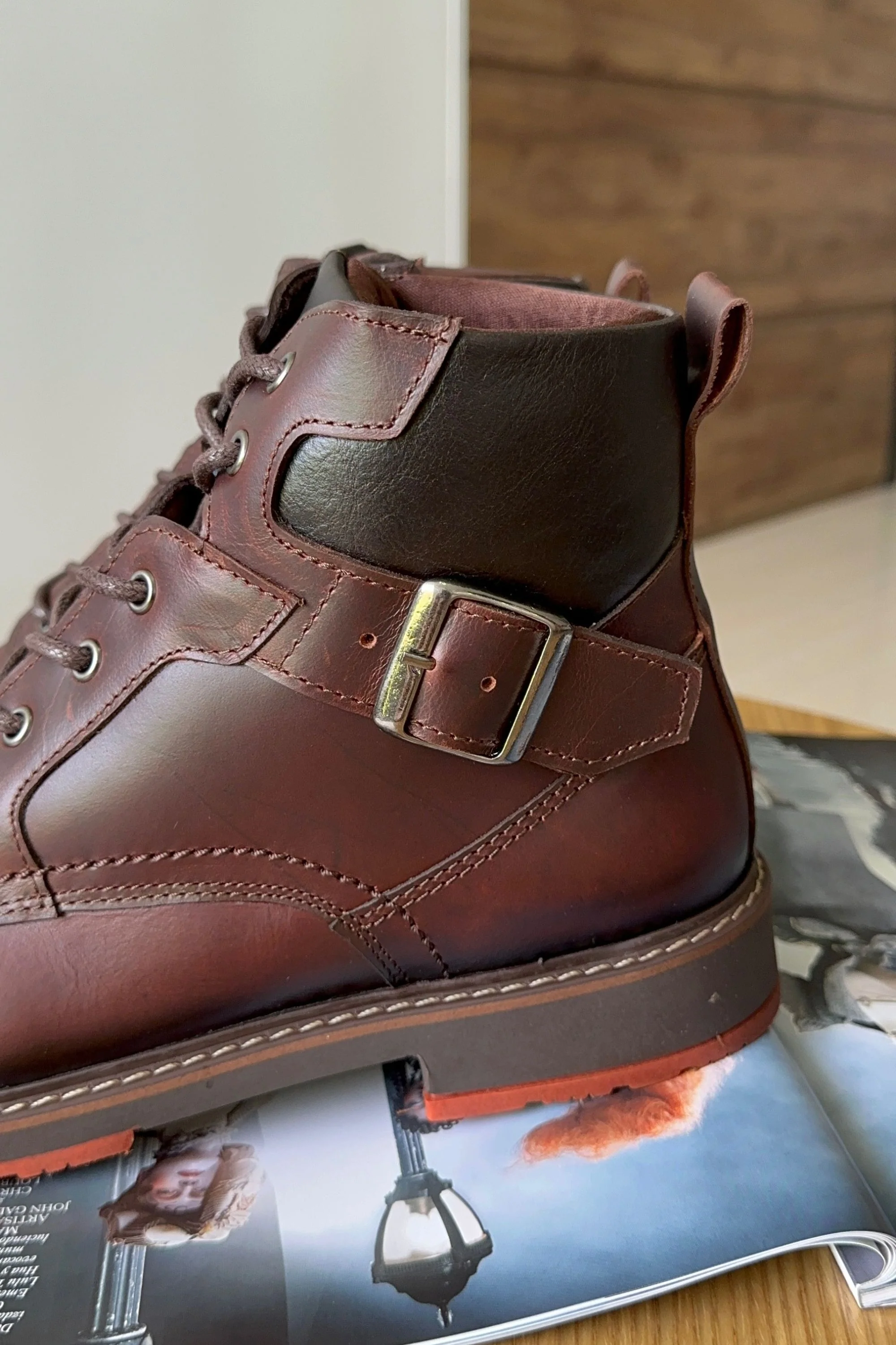 BOTA PARA HOMBRE EN CUERO COÑAC OSCURO  | BOTA DAVIDSON REF:SORA COÑAG - Image 6