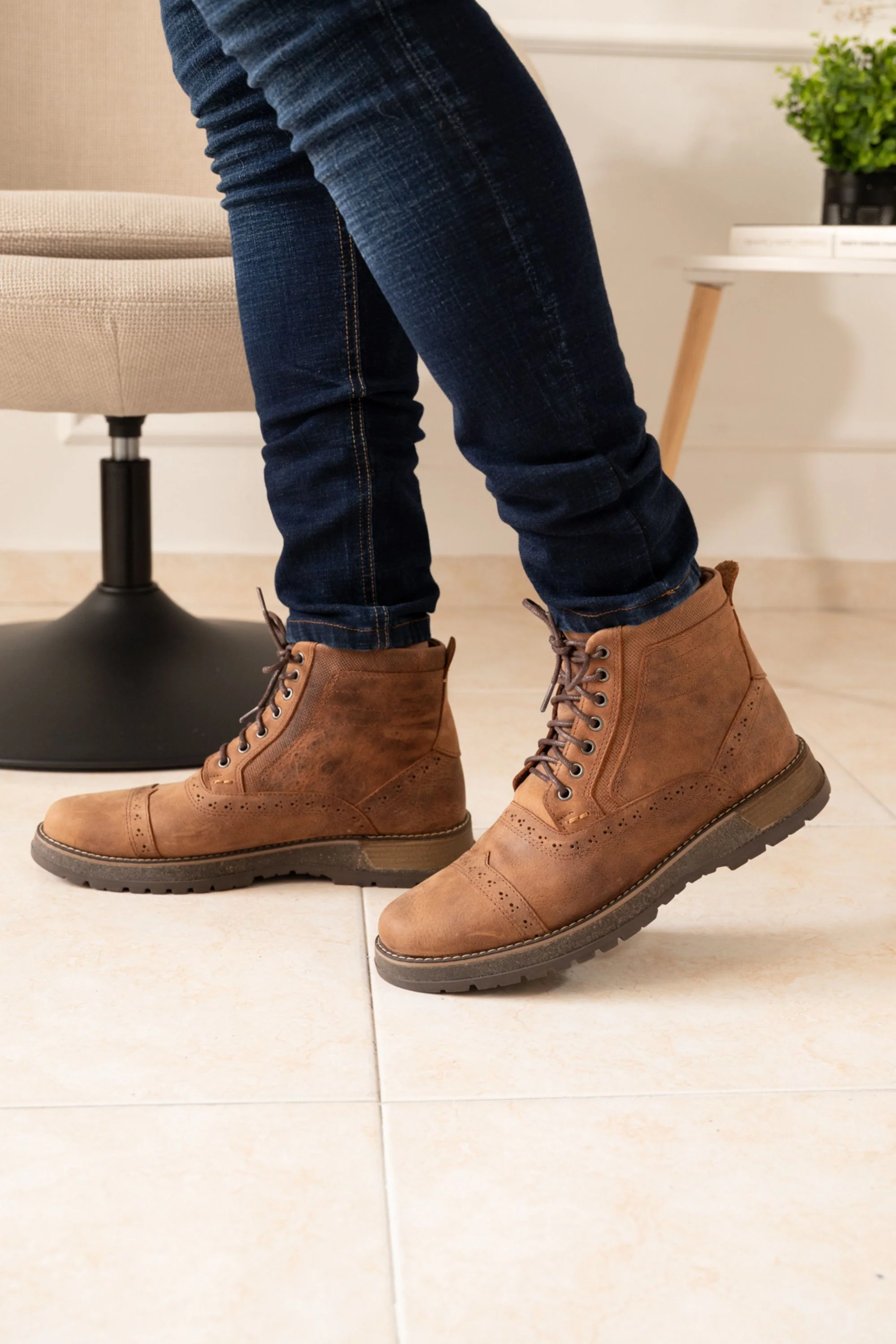 BOTAS DREAMS PARA HOMBRE EN CUERO MIEL REF: TUNJA CREMA - Image 4