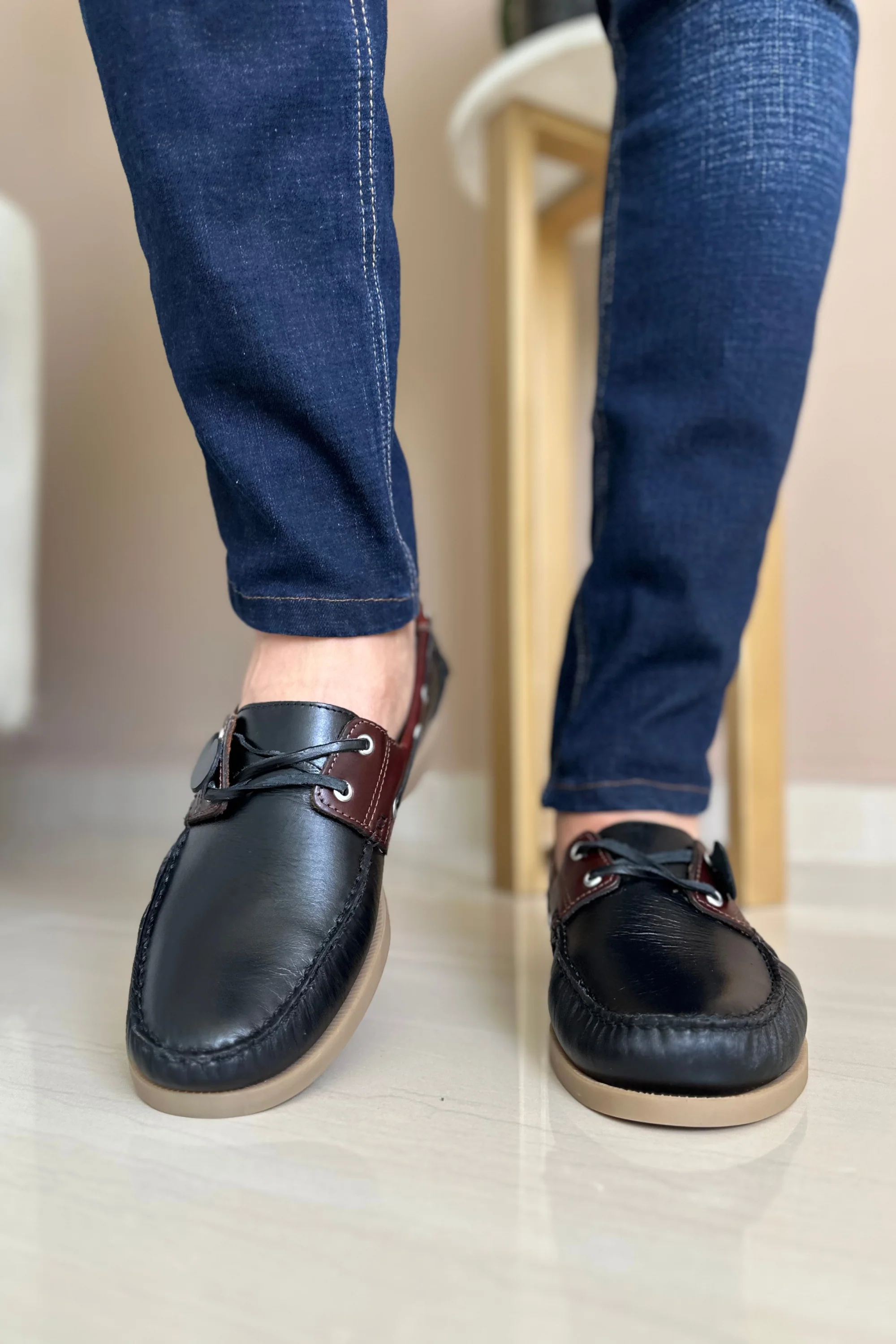 MOCASINES EN CUERO  PARA HOMBRE REF: ANDREW 731 NEGRO X CAFE - Image 4