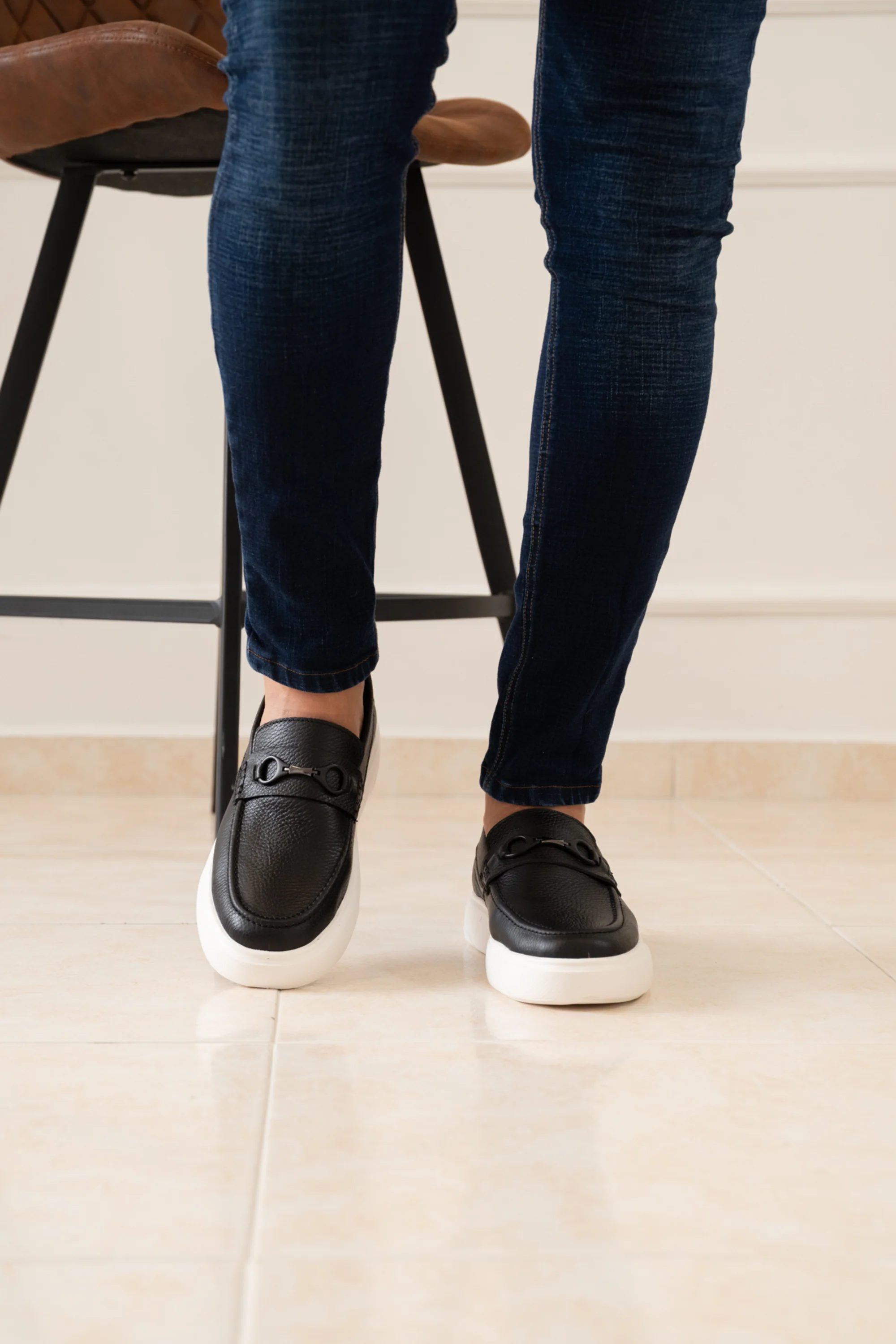 MOCASINES PARA HOMBRE EN CUERO COLOR NEGRO / REF: FLOTER BENEVENTO - Image 3