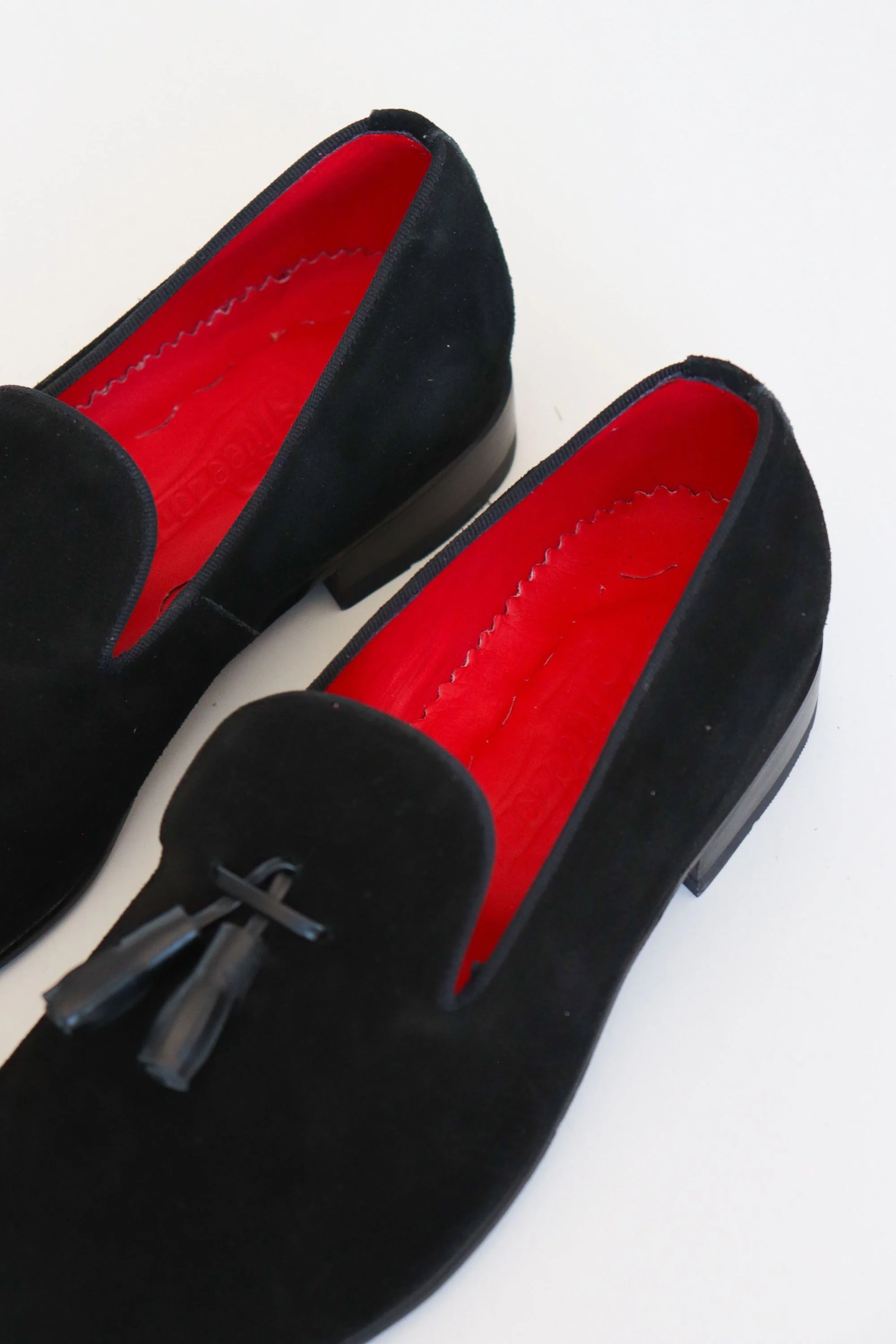 SLIPPERS BASILIO EN CUERO CARNAZA NEGRO PARA HOMBRE  / REF: LUZ 1707 - Image 4