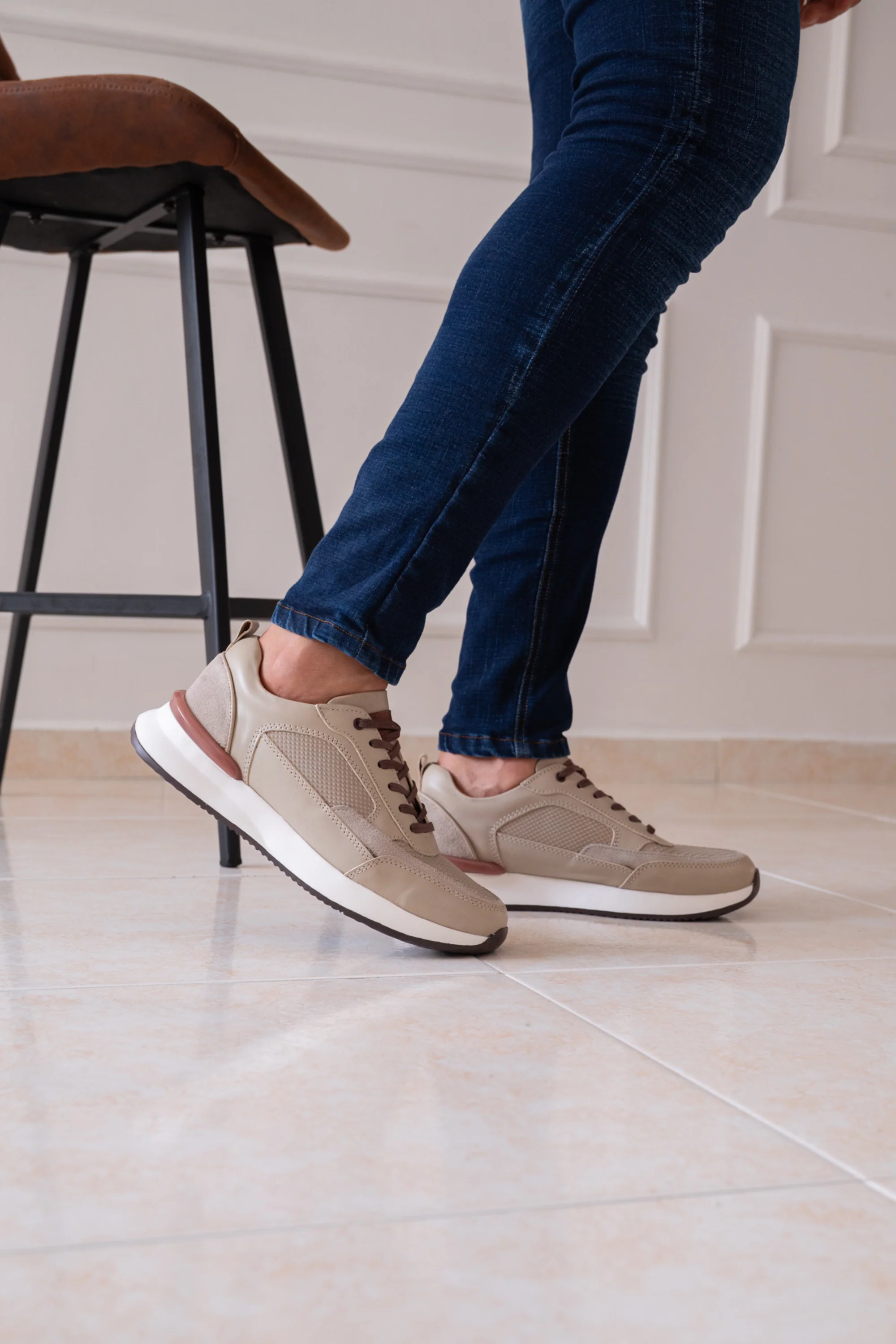 TENIS PARA HOMBRE EN CUERO ARENA REF: VERONA 3205 - Image 4