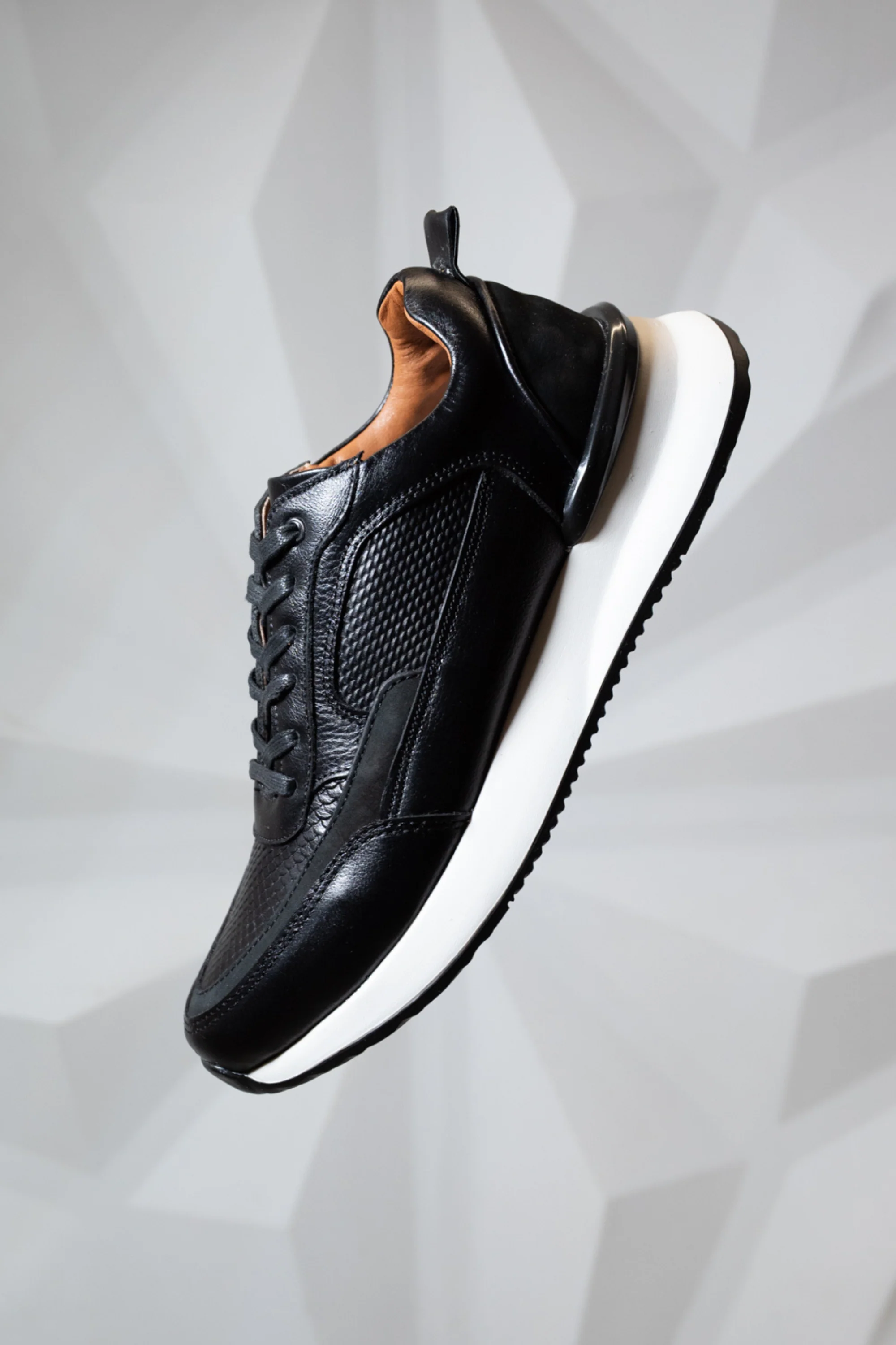 TENIS PARA HOMBRE EN CUERO NEGRO  REF: VERONA 3205 - Image 3