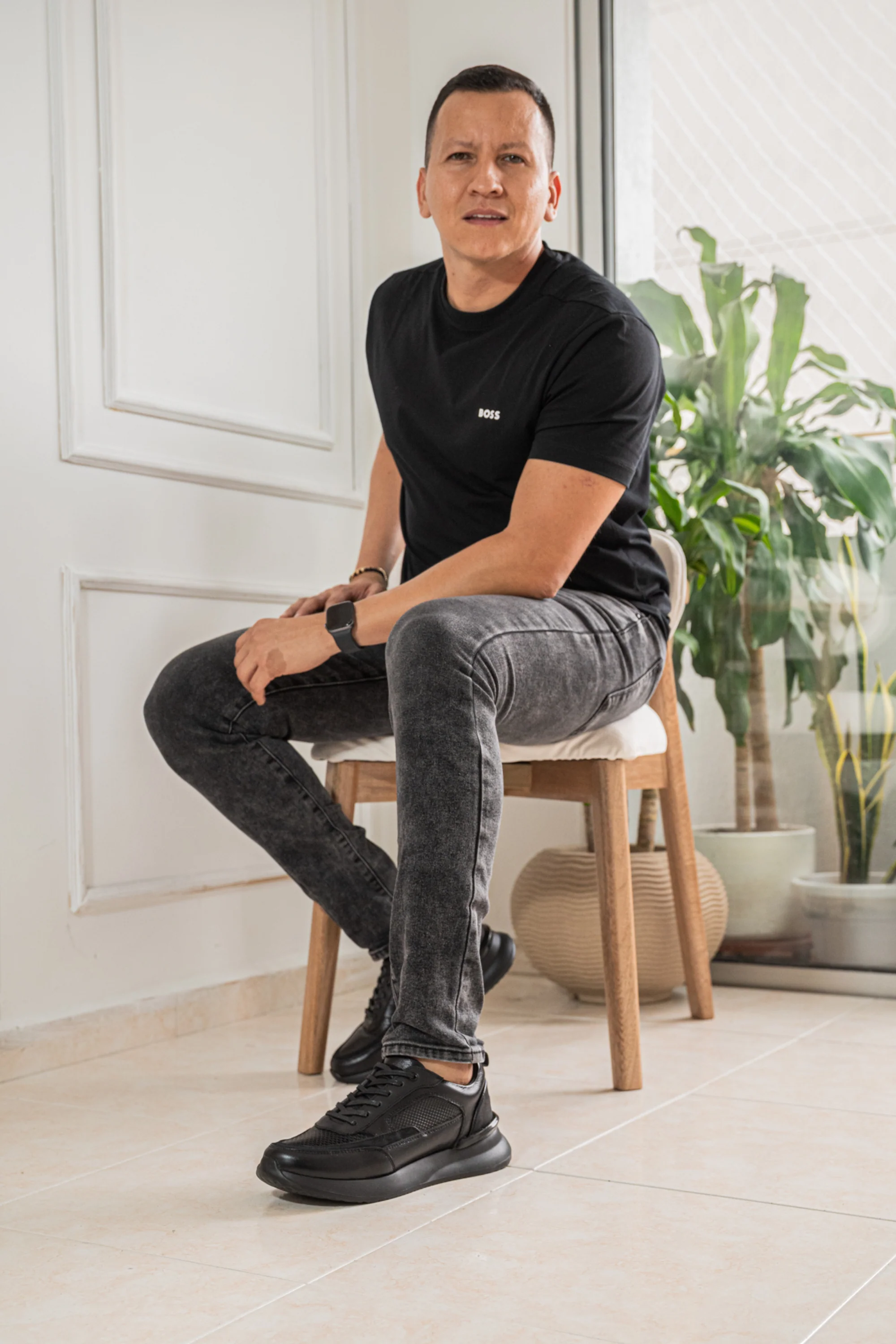 TENIS PARA HOMBRE EN CUERO NEGRO X NEGRO REF: VERONA 3205 - Image 5