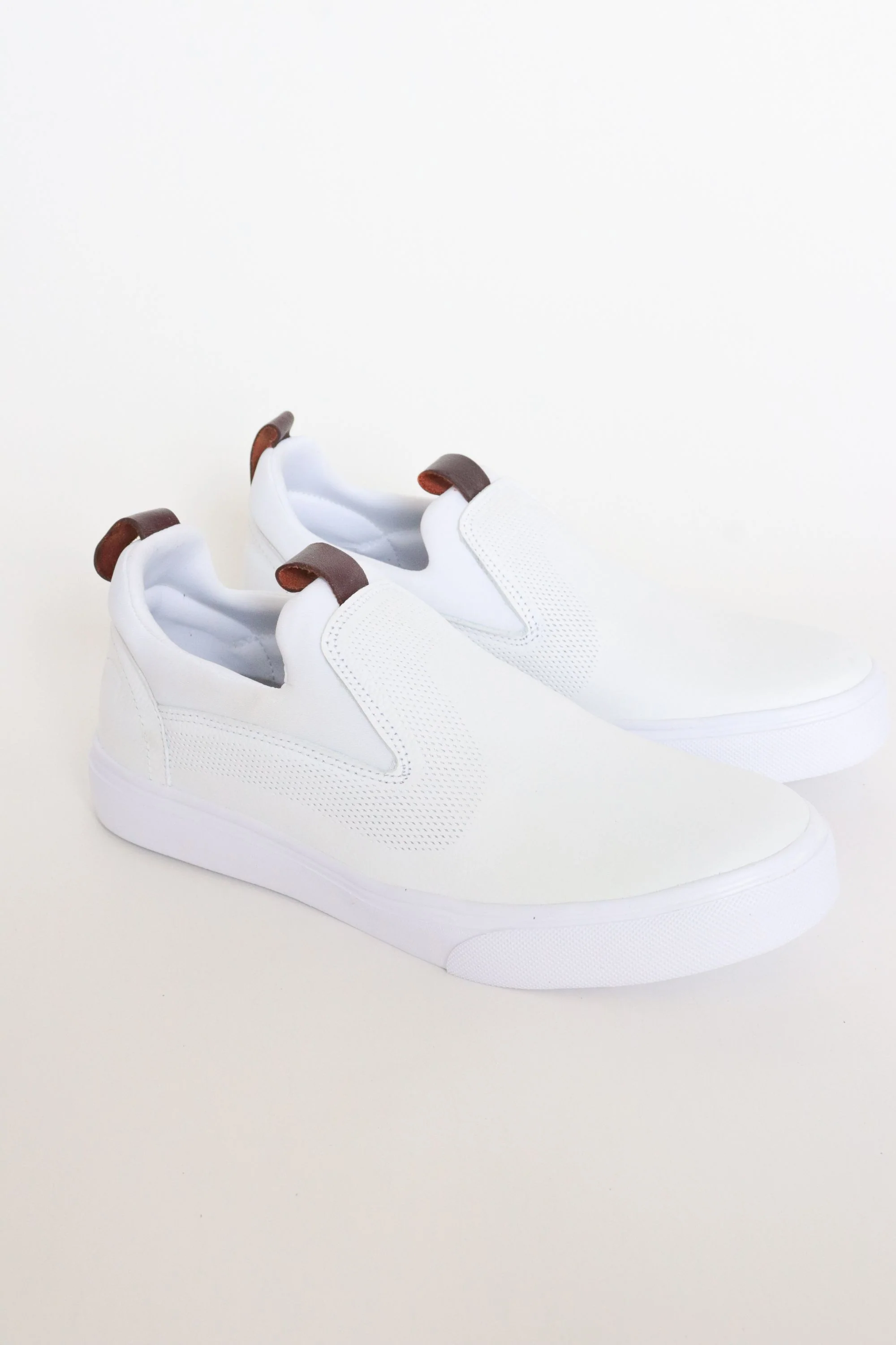 TENIS SLIDER AMIR EN CUERO BLANCO PARA HOMBRE  / SPN 2801 - Image 5