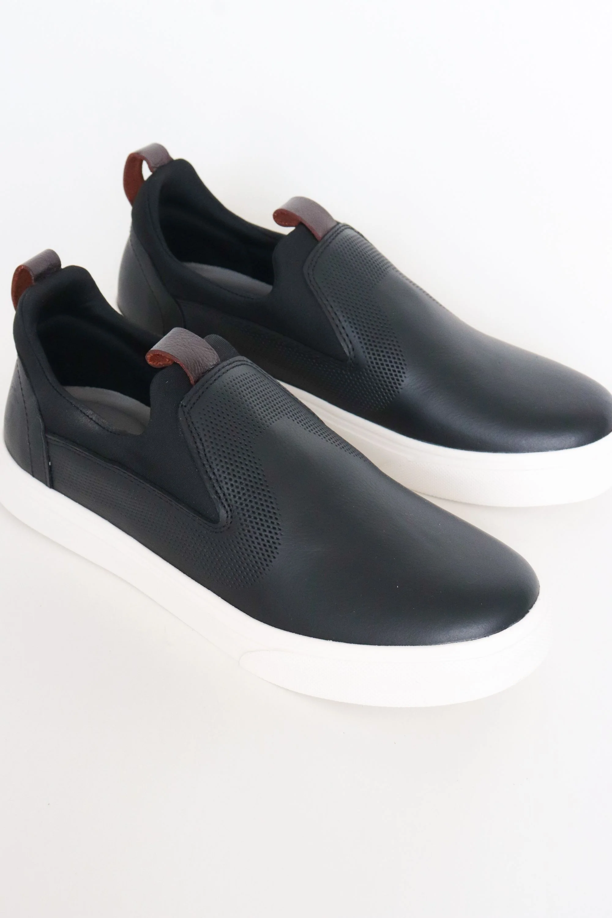 TENIS EN CUERO PARA HOMBRE NEGRO  | REF: SLIDER AMIR 2801 - Image 5