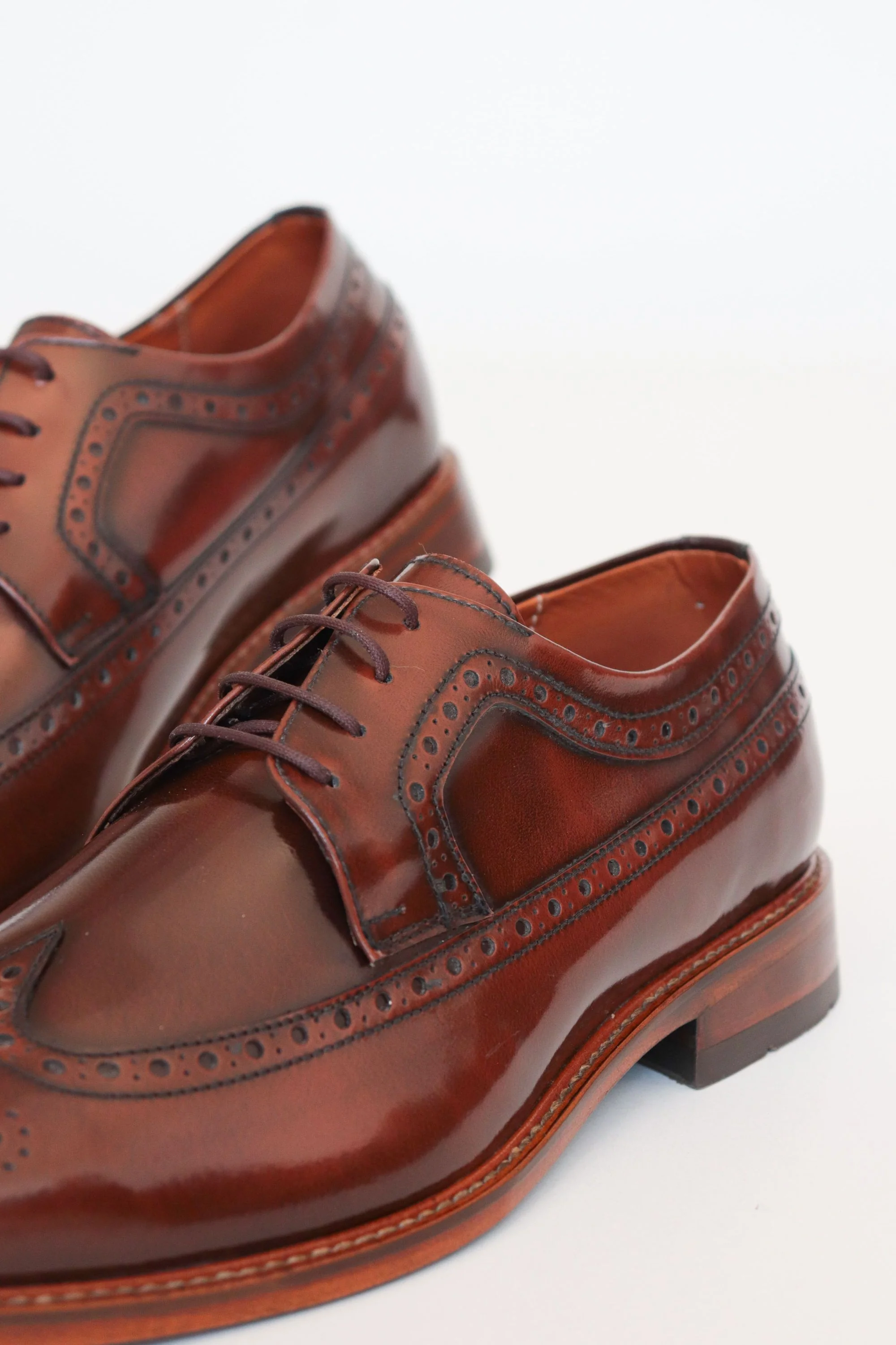 ZAPATO DERBY CRISTIAN DE CUERO CAFE BRILLANTE PARA HOMBRE / REF:LUZ CARACAS - Image 4