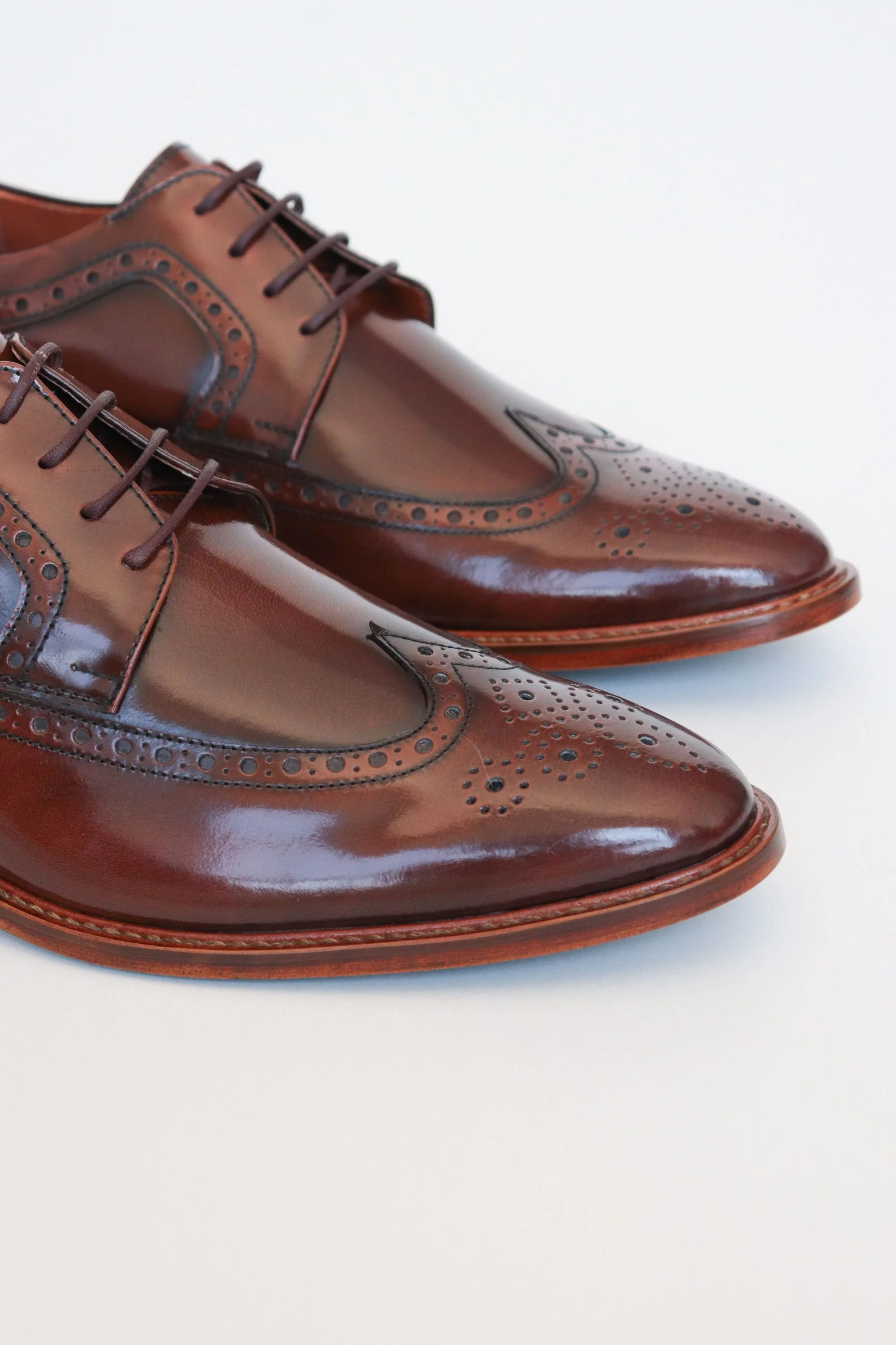 ZAPATO DERBY CRISTIAN DE CUERO CAFE BRILLANTE PARA HOMBRE / REF:LUZ CARACAS - Image 6