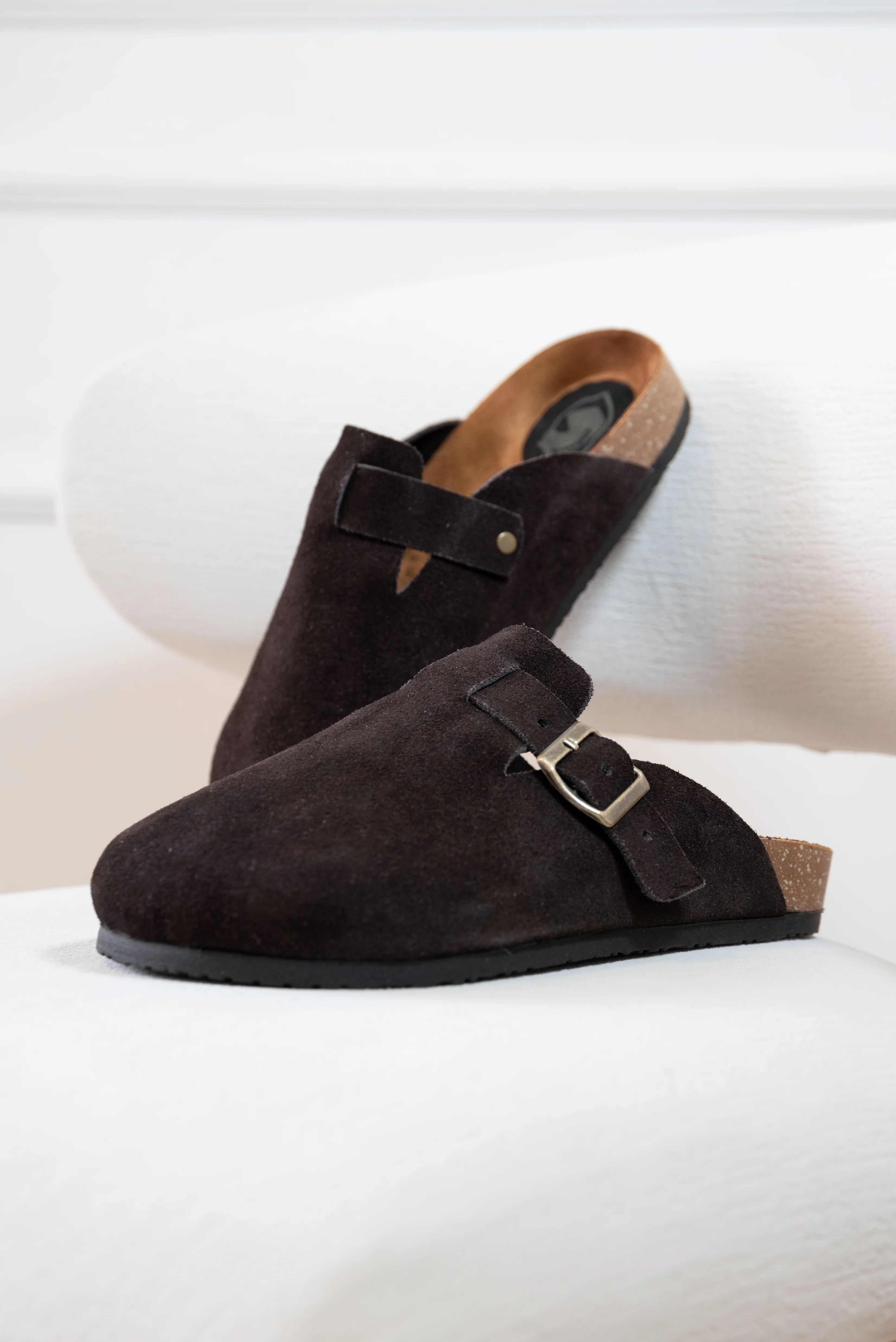 ZUECO PARA HOMBRE EN CUERO CARNAZA CAFE | REF: RAVELLO - Image 3